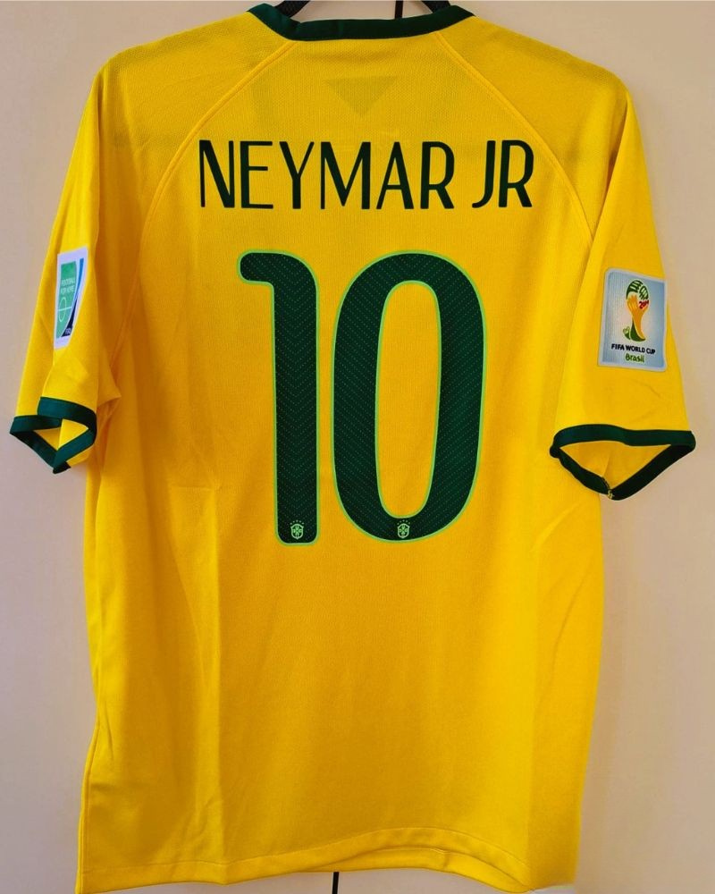 NEYMAR Jr 2014-15 (Brazil)