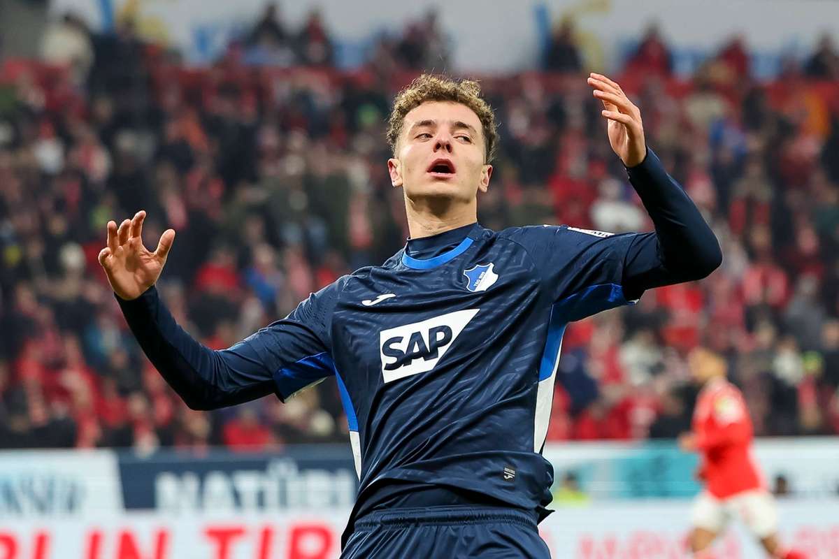 Bayern Munich chief Freund admits Asllani admiration