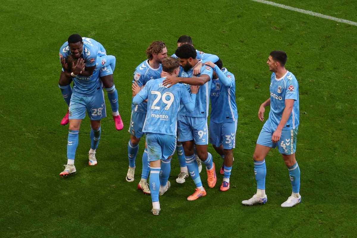 Championship round-up: Leaders Coventry mark Lampard anniversary with Charlton win