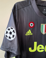 RONALDO CRISTIANO 2018-19 (Juv)