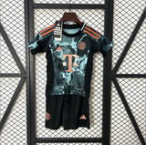 BAYERN MUNCHEN Kid Kit